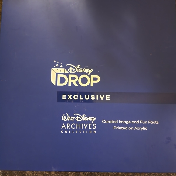 Collectible Toy Story Disney Drop Exclusive Buzz and Woody Acrylic - Picture 3 of 6